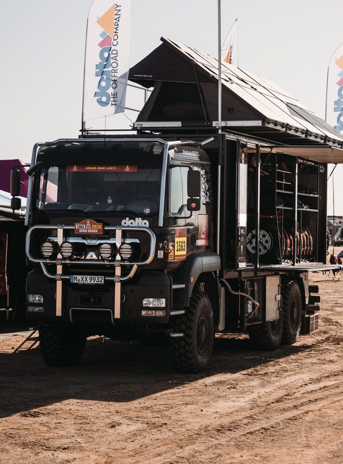 MAN 6×6 Service Truck